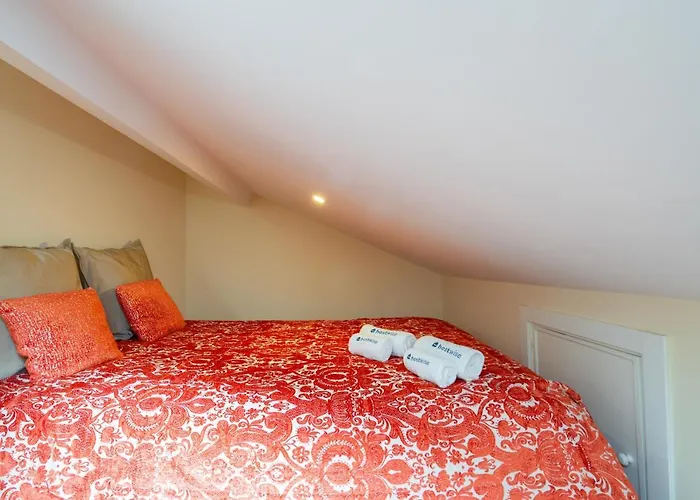 Host Wise - Fantastic Contemporary Flat W Balcony